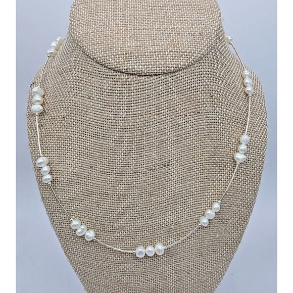 The Unbranded Brand Jewelry - Natural Freshwater Pearls Liquid Silver Necklace 18" Dainty Beautiful NWOT